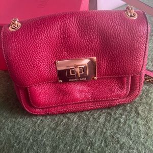 Michael kors cros body new